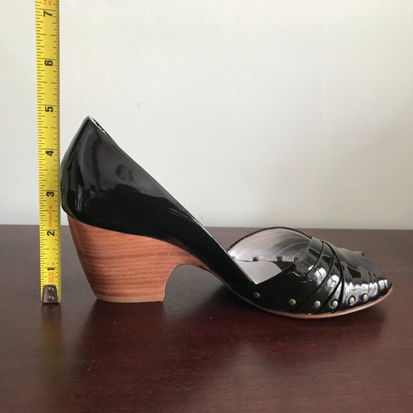 Le Due by Due Farina | Black Patent D'Orsay Heels - Picture 10 of 10